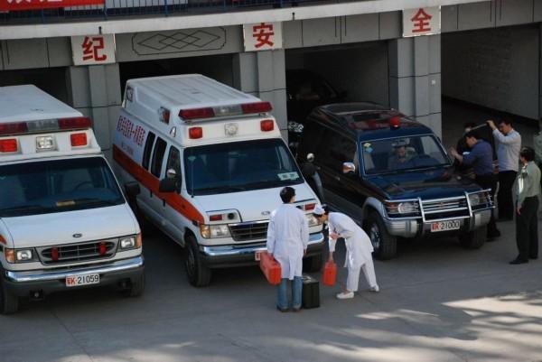 桦南县救护车转院